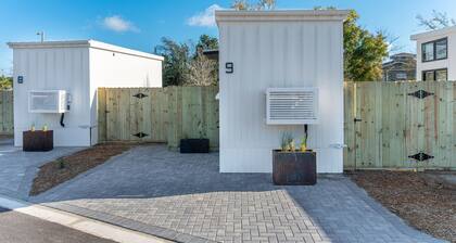 Waterfront Access Private Hot tub Yard 9