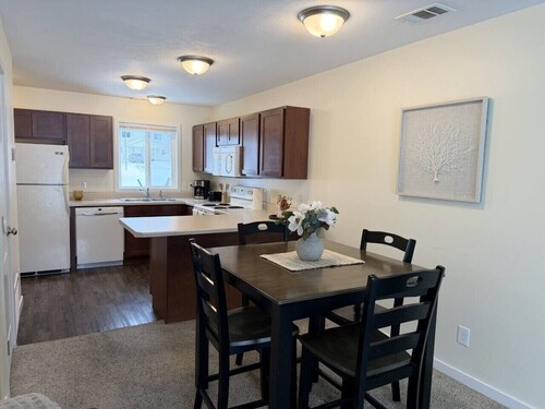 Holiday Village Townhomes– Your All-Season Retreat