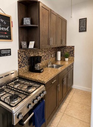 Coffee/tea maker, fridge, microwave, oven - Beachside Studio Steps from the Ocean | Ocean Hollywood Suites (Hollywood)