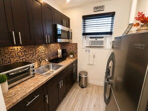 Fridge, microwave, oven, stovetop - Beachfront 1BR Apt with Kitchen and Beach Gear (Hollywood)
