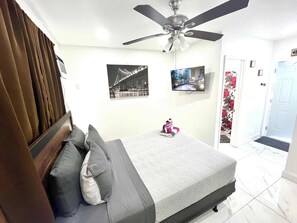1 Schlafzimmer, Bügeleisen/Bügelbrett, Reisekinderbett, WLAN