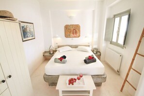 1 bedroom, in-room safe, iron/ironing board, free WiFi - Villa Althaea, Garden Views, Furnished Terrace, Santorini (Santorini)