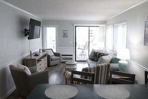 Living area - Ocean View Condo Steps from the Beach (Myrtle Beach)