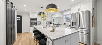 Luxury Franklin Retreat • Walk to Downtown • Front Porch