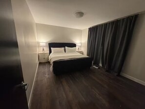 3 chambres, fer et planche à repasser, Wi-Fi gratuit, draps fournis