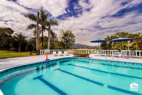 TopSpot® de 800 m² - Piscina Privada/Billar/Micro