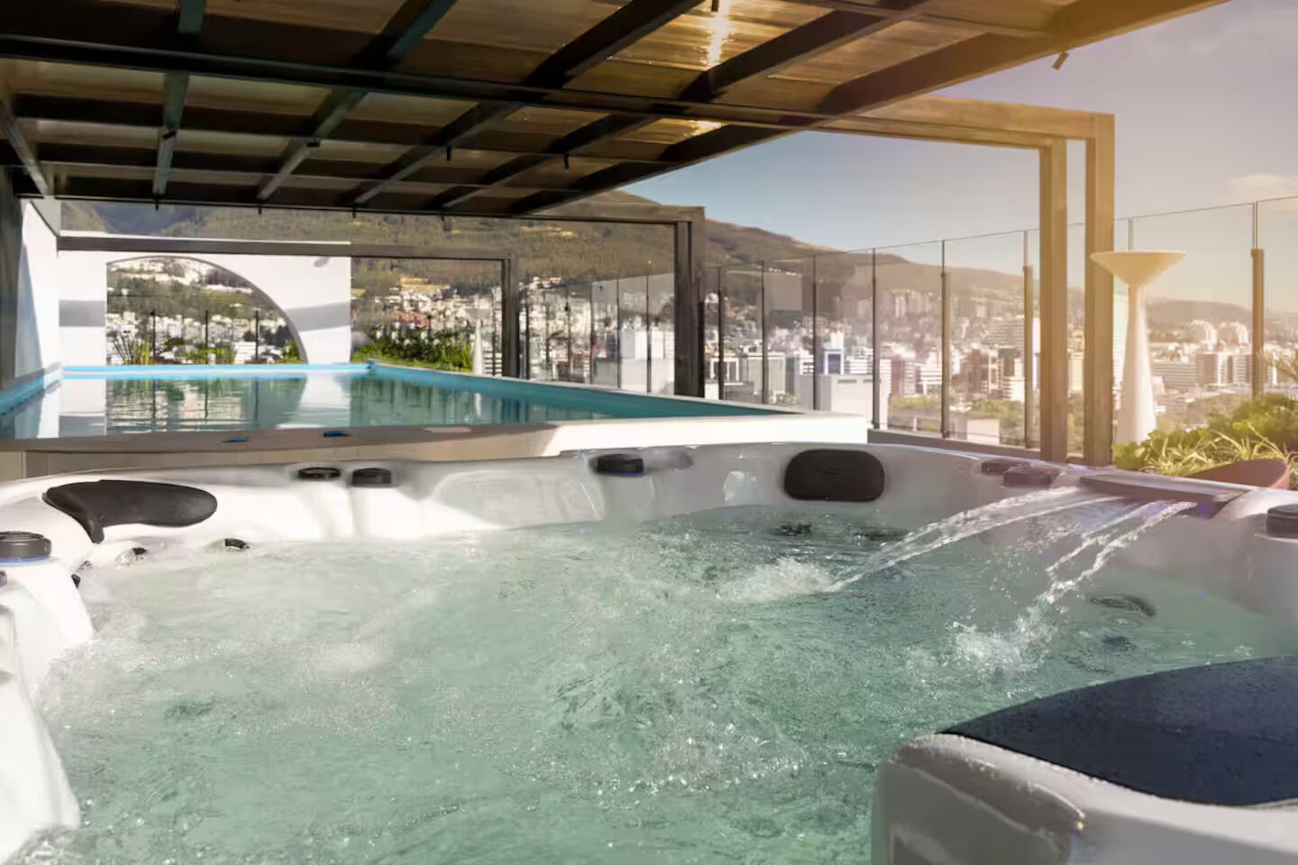 Outdoor spa tub