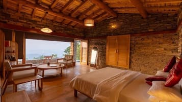 Signature-mökki, 1 suuri parisänky, oma kylpyhuone, vuoristonäköala