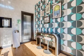 Interior - The Louie Boutique Motel (Newport)