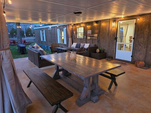 Peaceful Retreat w/ Hot Tub, Fire Pit, Dock & Pond