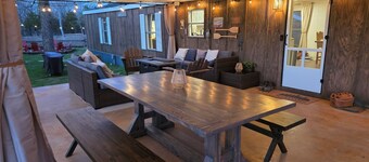 Peaceful Retreat w/ Hot Tub, Fire Pit, Dock & Pond