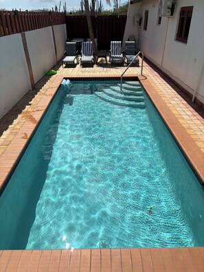 Outdoor pool - 3-bedroom 2 bath villa  private pool in Noord 5 min drive to beach (Noord)