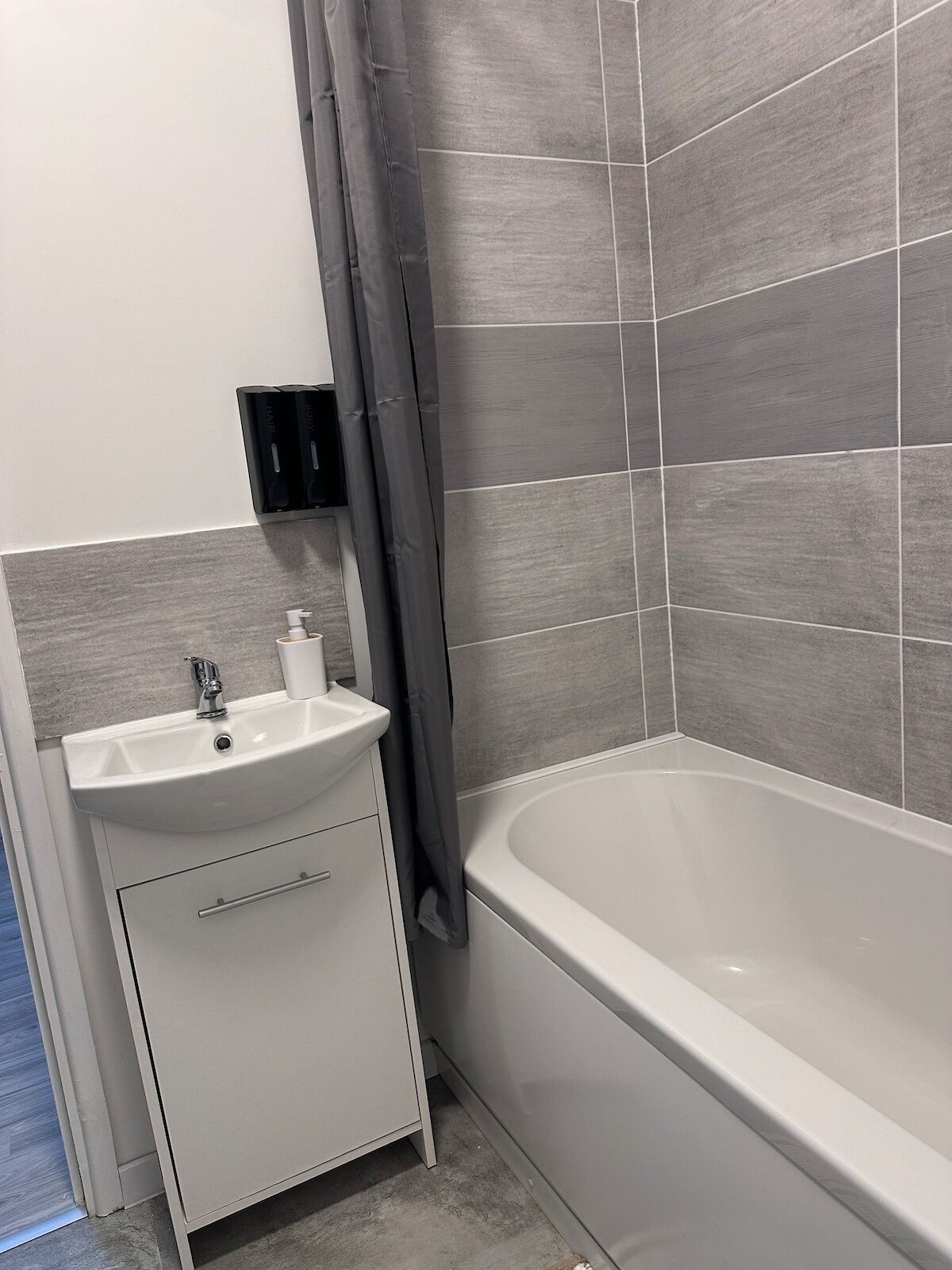 Hair dryer, towels