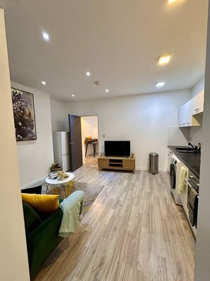 Interior - 2-Bed Mexborough | Sleeps 6 | Contractors (South Yorkshire)