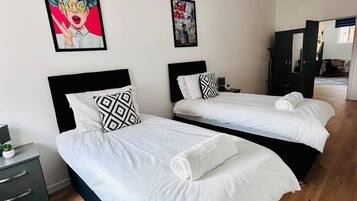 2 bedrooms