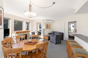 Unclassified image, 5 of 34, button - Mountain View Corner Suite | Plunge Pool & Outdoor Hot Tub | Whistler Main St (Whistler)