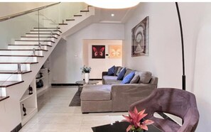 Interior - #Luxurious, modern apartment. (Dakar)