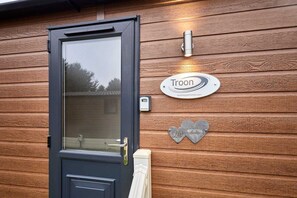 2 bedrooms - Host Stay Serenity Lodge (York)