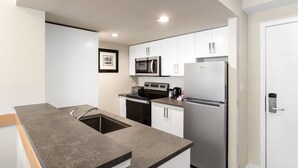 Unclassified image, 5 of 29, button - Bright 2BR Retreat | Hot Tub Access + Walk to Slopes & Summer Concerts (Whistler)