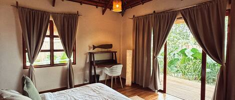 Deluxe Suite, Beach View