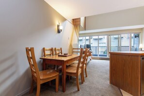 Dining - Whistler Village Stay | Spacious Comfort w/Full Kitchen & Fireplace | Ski Access (Whistler)