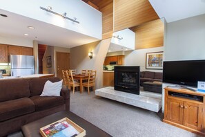 TV, fireplace - Whistler Village Stay | Spacious Comfort w/Full Kitchen & Fireplace | Ski Access (Whistler)