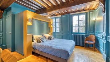 3 slaapkamers, een strijkplank/strijkijzer, wifi, beddengoed