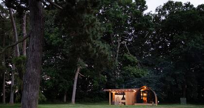 Luxury Rural Cabin with Wood Fired Hot Tub