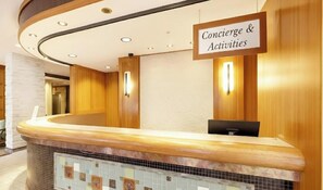 Lobby - Steps from Ski Slope to Gondola | Pool & Hot Tub | Spacious Mountain Views (Squamish-Lillooet)