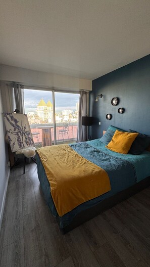 2 bedrooms, iron/ironing board, Internet, bed sheets - Lovely 3-room apartment with swimming pool in Puteaux (Puteaux)