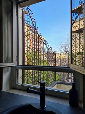 Interior - deluxe apartment (Milan)