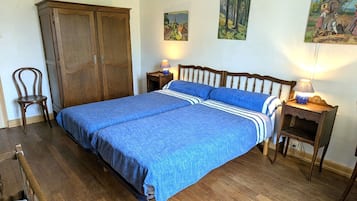 3 bedrooms, free WiFi, bed sheets