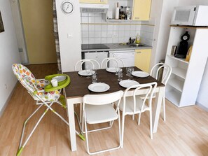 Coffee/tea maker, dishwasher - Duplex with parking - 5 guests (Cauterets)