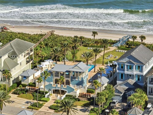 Family Tides Beach Retreat w/ Private Pool & Lake Views