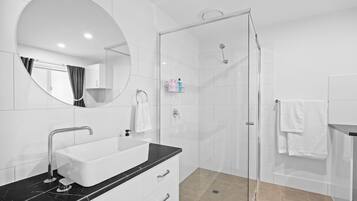 Comfort Double Room | Bathroom