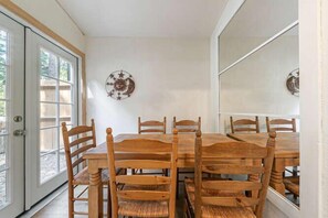 Dining - Lakeview ADU in Carnelian Bay – Fully Furnished (Carnelian Bay,)