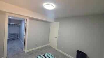 Apartment, 2 Bedrooms, Balcony | Interior