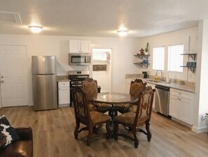 Private kitchen - Saddle Up at Rodeo Ranch House! Cowboy Vibes, Blocks from the Stockyards Action! (Fort Worth)