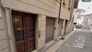 Sınıflandırılmamış resim, 29 üzerinden 4, düğme