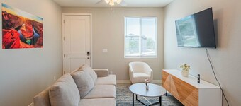 Luxury Stay 20mins to State Farm Stadium