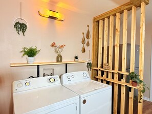 Interior - Mulberry Cottage - Downtown; Convention Center (Abilene)