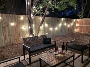 Terrace/patio - Mulberry Cottage - Downtown; Convention Center (Abilene)