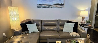 2-bedroom 1-bath house with WiFi and Washer/Dryer in Borger TX