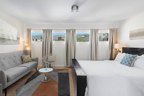 Suite estudio Deluxe, vistas al patio | Wifi gratis y ropa de cama