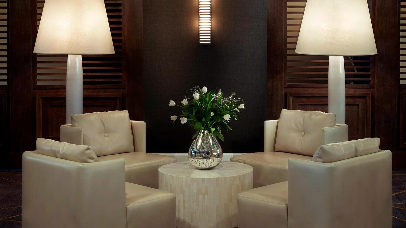 Chic Santa Monica Retreat Perfect For Beach Getaways - Poolside Fun! - Venice Beach, CA