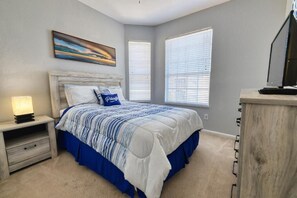 3 bedrooms, iron/ironing board, WiFi, bed sheets - Spacious 3-bedroom apartment in cool Kissimmee with AC and gym (Kissimmee)