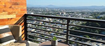 New apartment in San Salvador, new and excellent location