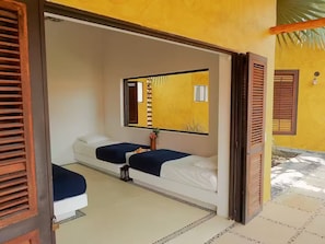 7 bedrooms, iron/ironing board, WiFi, bed sheets