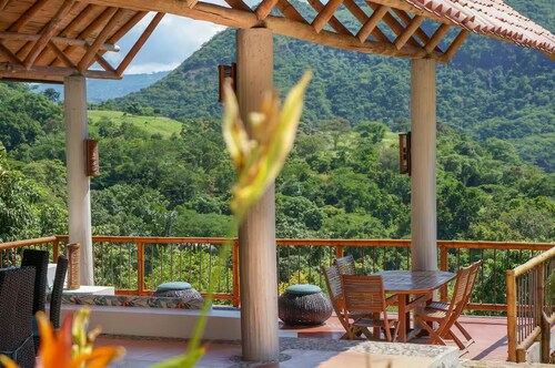 Lindo TopSpot® en la cima de Entrepuentes-Apulo!