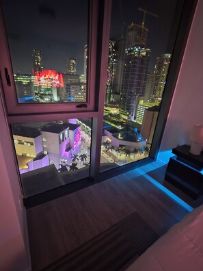 Interior - Miami-Brickell Skyline Lux High Rise 2BR-2B -walking distance to KASEYA-BAYSIDE (Miami)